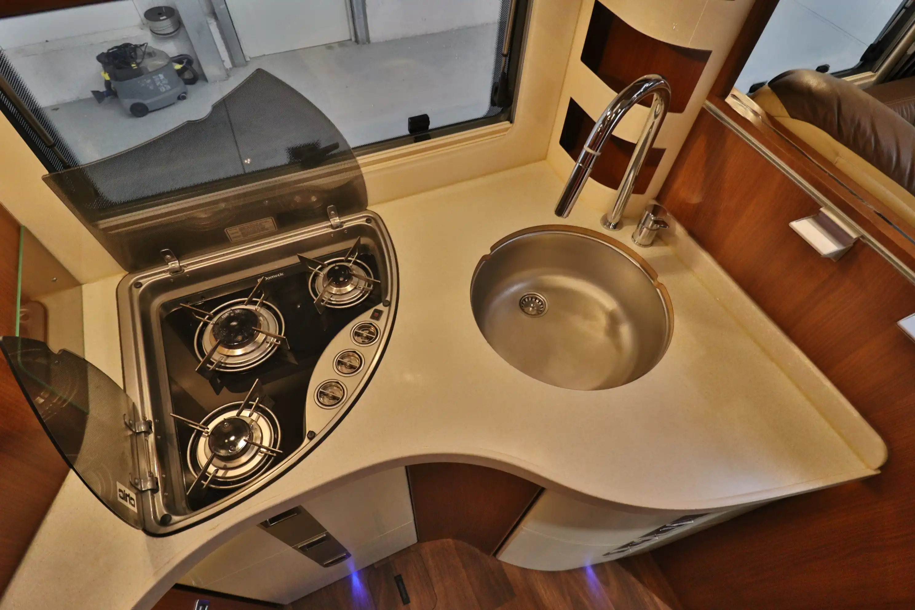 CARTHAGO Chic E-Line I50 LE Liner-Class